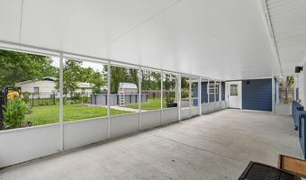 27 Chantilly Ter, Bay St. Louis, MS 39520