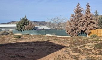 1015 E Canyon Dr, Big Water, UT 84741