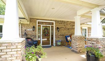 1507 LITTLEBRANDT Dr, Anniston, AL 36205