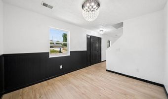 5385 Paladim Rd, Columbus, OH 43232