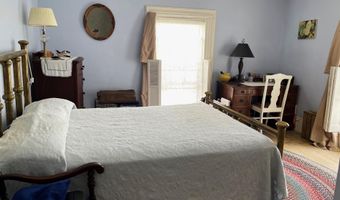 17 James St, Bangor, ME 04401