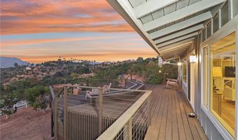 973 Quail Creek Rd, Fallbrook, CA 92028