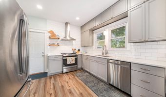 511 Perry St, Albion, MI 49224