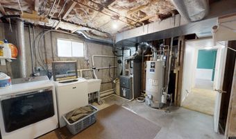 781 W 57th St, Casper, WY 82601