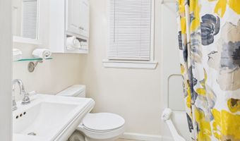 630 Chester St, Anderson, IN 46012