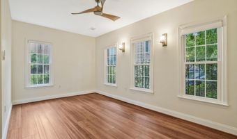 14 S MANCHESTER St, Arlington, VA 22204