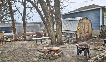 609 Oak Ln, Albert Lea, MN 56007