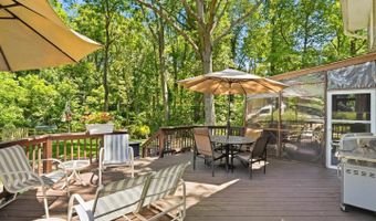 602 BAY HILLS Dr, Arnold, MD 21012