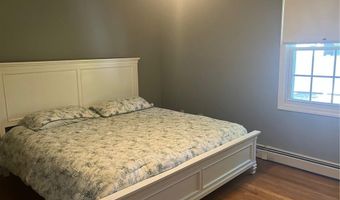 10 Hill St, North Providence, RI 02904
