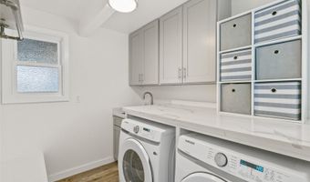 1303 Akele St, Kailua, HI 96734