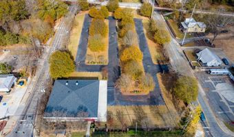 225 Oak St 104, Athens, GA 30605