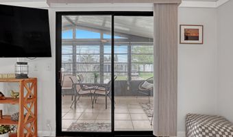 949 Laurel Cir, Barefoot Bay, FL 32976