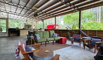 400 Kevin Rd, Apalachicola, FL 32320