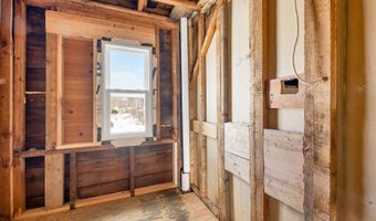 29 Main St, Alton, NH 03809