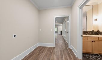 1350 Allgood Rd, Athens, GA 30606