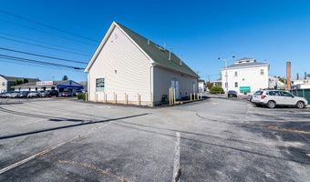 653 Killingly St, Johnston, RI 02919