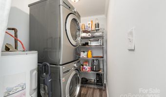 1943 Academy St, Charlotte, NC 28205