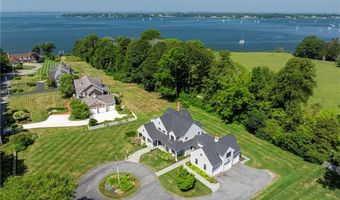 60 Van Wickle Ln, Bristol, RI 02809