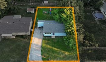 213 E Radio Ln, Arkansas City, KS 67005