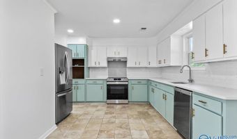 329 Ohara Dr, Albertville, AL 35950