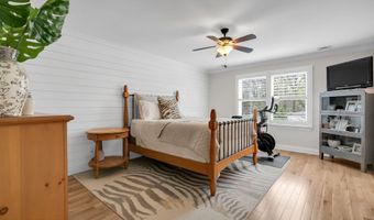 133 Maplewood Ave, Atlantic Highlands, NJ 07716