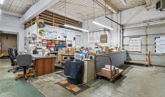 634 Park Ave, Cranston, RI 02910