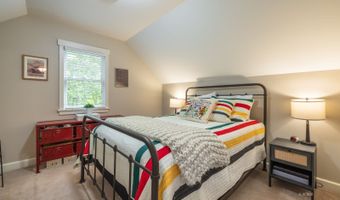 4 Maple Grove Way, Athens, OH 45701