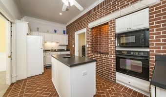 270 HICKORY HILLS Dr, Austin, AR 72007