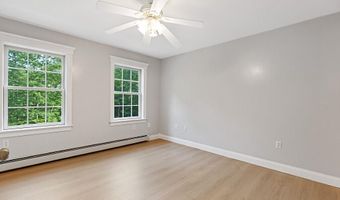 25 Lake Grove Ln, Auburn, ME 04210