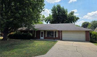 1806 Lawrence St, Bentonville, AR 72712