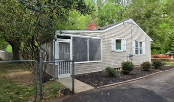 4 CAROLEE Dr, Dover, DE 19901