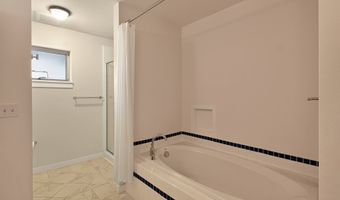 3930 ABBEY Ln A408, Astoria, OR 97103