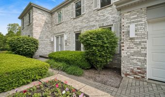 4045 N Harvard Ave, Arlington Heights, IL 60004