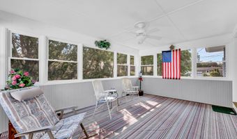 25 Baldwin Dr, Bristol, CT 06010