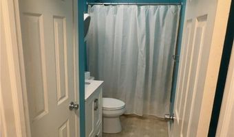 2358 Nesmith Lake Blvd, Akron, OH 44314