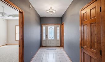 214 Hillside Dr, Baldwin City, KS 66006