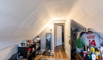 208 Bosley St, Cincinnati, OH 45219