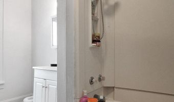 16 Plum St, Ashville, OH 43103