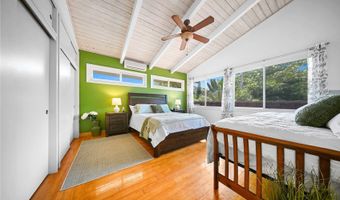 846 Mokulua Dr, Kailua, HI 96734