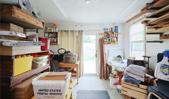 15 Terrace Dr, Bristol, RI 02809