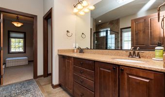 1407 NE 47th St, Ankeny, IA 50021