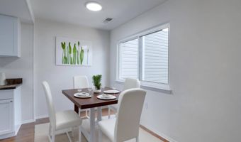 5766 VILLAGE GREEN Dr 10/5766, Alexandria, VA 22309