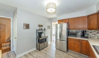 26 Cedar Ridge Dr, Alloway, NJ 07462