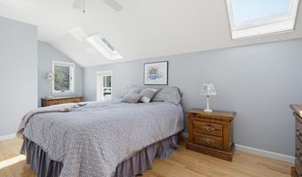 17 Dudley Rd, Brentwood, NH 03833