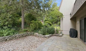 147 Mallard Dr 147, Avon, CT 06001
