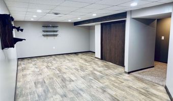 901 Linda Dr, Atlantic, IA 50022
