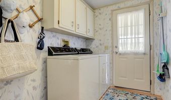 104 Caladium Ct, Barefoot Bay, FL 32976