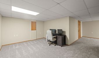 3118 SW Prairie View Rd, Ankeny, IA 50023