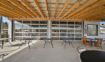 617 Green Blvd, Aurora, IN 47001