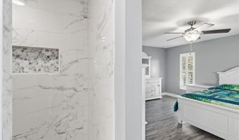 1621 SPRING GARDEN Dr, Astor, FL 32102